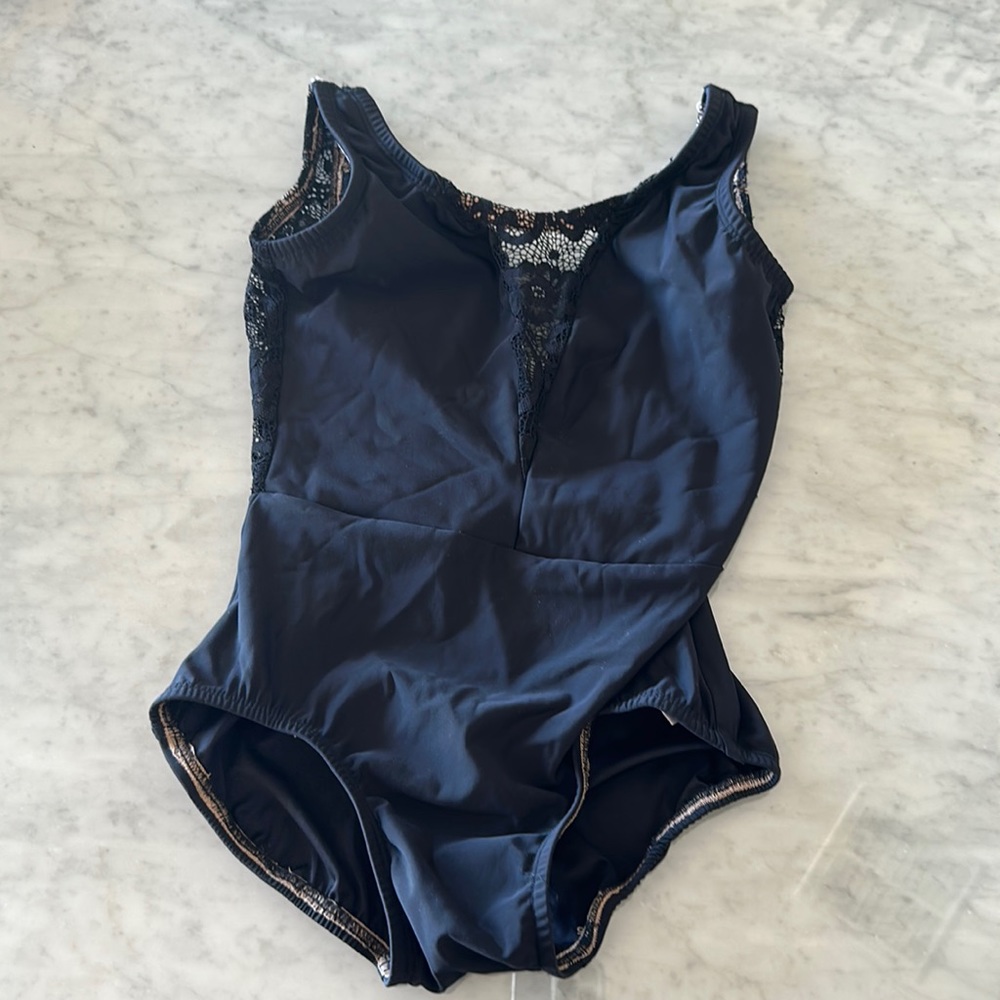 Lucky Leo 🍀 leotard